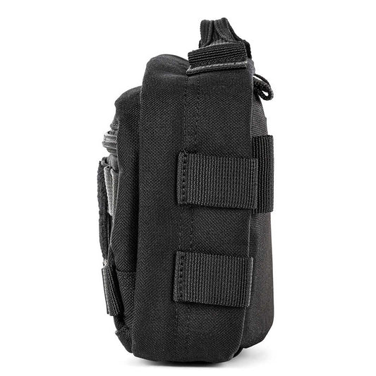 Vista lateral de la mochila 5.11 MOAB 3 mostrando correas MOLLE. Diseño compacto y funcional para equipamiento táctico.

