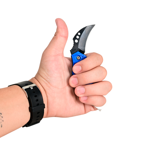 Navaja Táctica Karambit Curvo Diseño Calavera