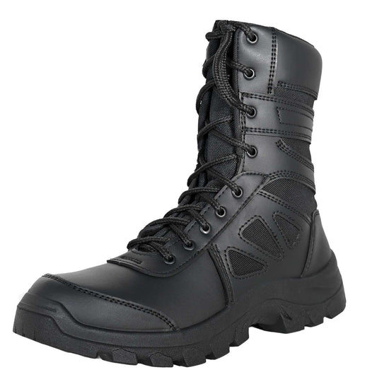 BOTAS TACTICAS RAM se muestra imagen de bota táctica con detalle en ojillos metálicos e interior acolchonado, resaltando mayor resistencia en el sistema de ajuste, mejor confort al usarla y soporte cómodo para jornadas prolongadas.