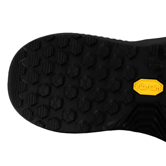 Botas Under Armour Charged Valzetz Mid Negras