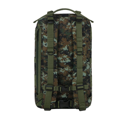 Mochila De Asalto Militar Backpack Rtc502 East West Tactica 20 litros con diseño camuflaje vista trasera, ideal para campismo y senderismo.