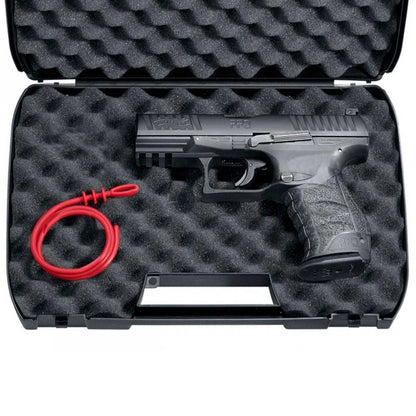 Pistola Walther PPQ T4E kit completo con estuche rígido abierto, esponja de protección, resorte de repuesto y accesorios organizados para transporte seguro.