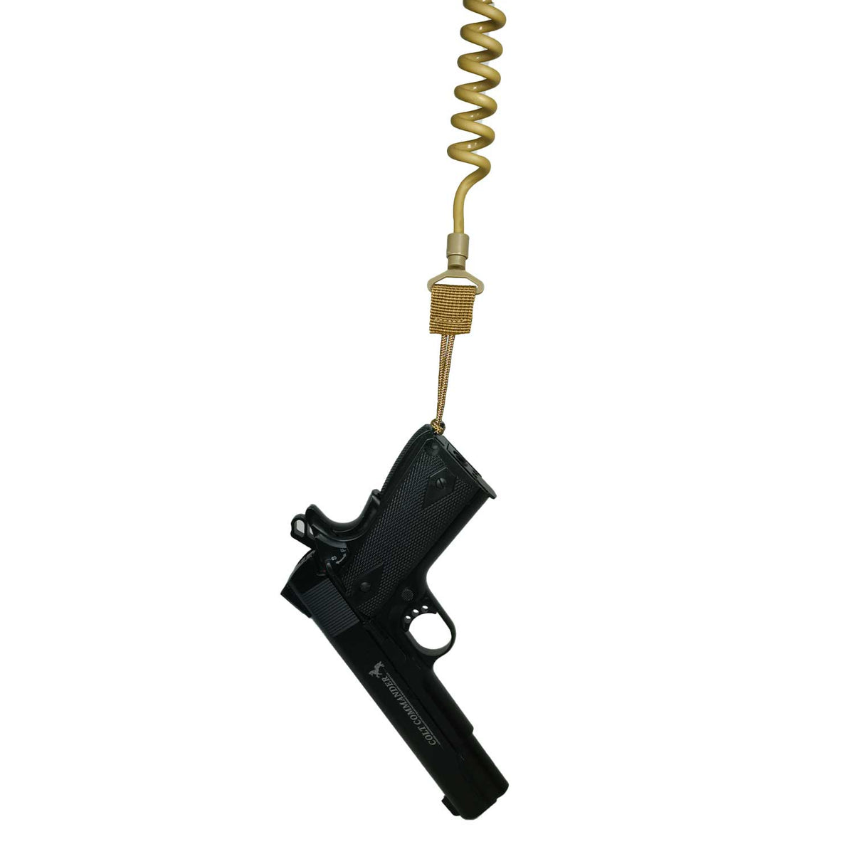 Se muestra RECUPERADOR DE PISTOLA OMITAC colocado en una fornitura táctica para apreciar su integración con el equipo.