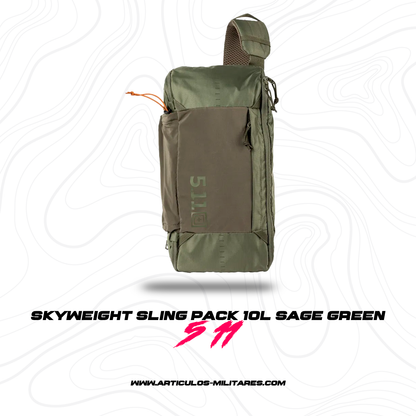 Mochila Tactica Skyweight 10L Sage Green 5.11 con diseño ergonómico tipo bandolera, ideal para uso militar o outdoor. Color verde salvia con logo 5.11.