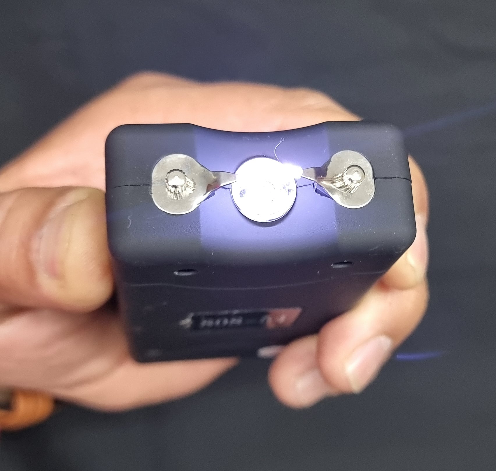 Inmovilizador Paralizador Taser 30000v