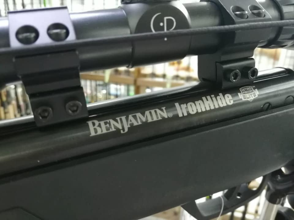Rifle Benjamin IronHide .22 (5.5mm) Nitro Pistón